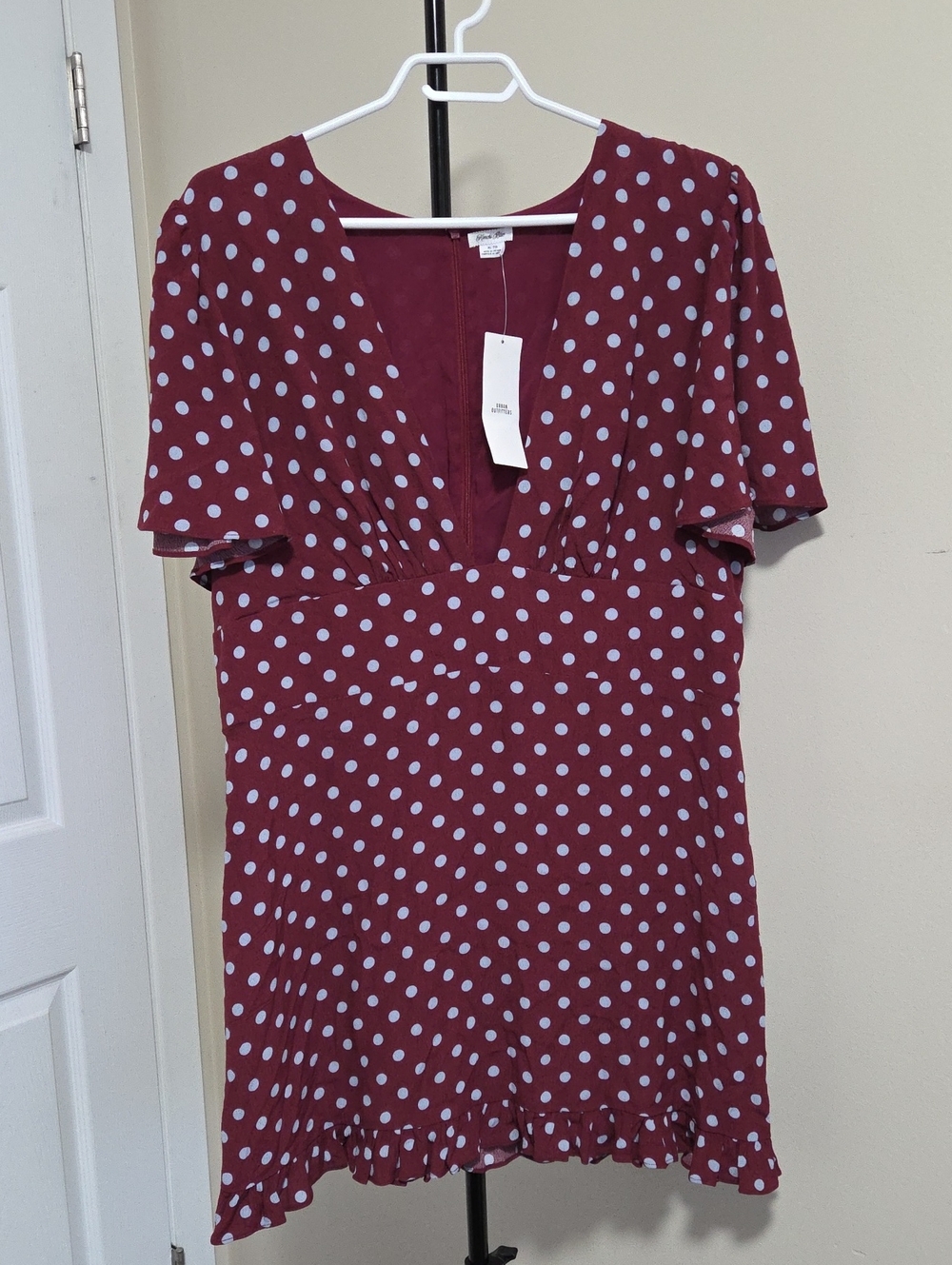Nwt Urban Outfitters Kimchi Blue Burgundy Polka Dot V-Neck Mini Dress